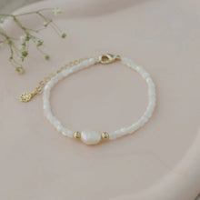 Load image into Gallery viewer, Bayla Bracelet: Mother Of Pearl
