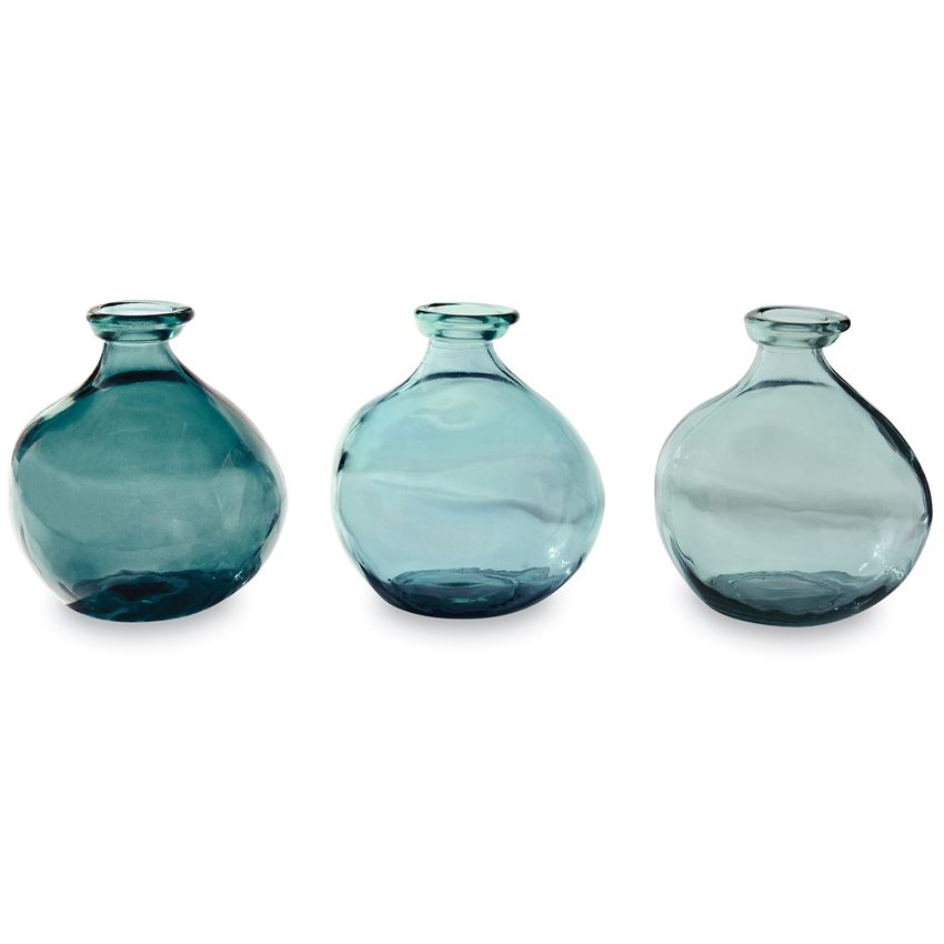 Short glass vase carafe