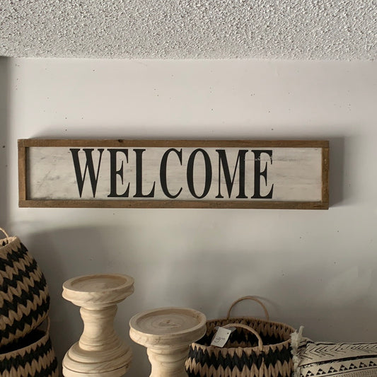 Welcome sign wood